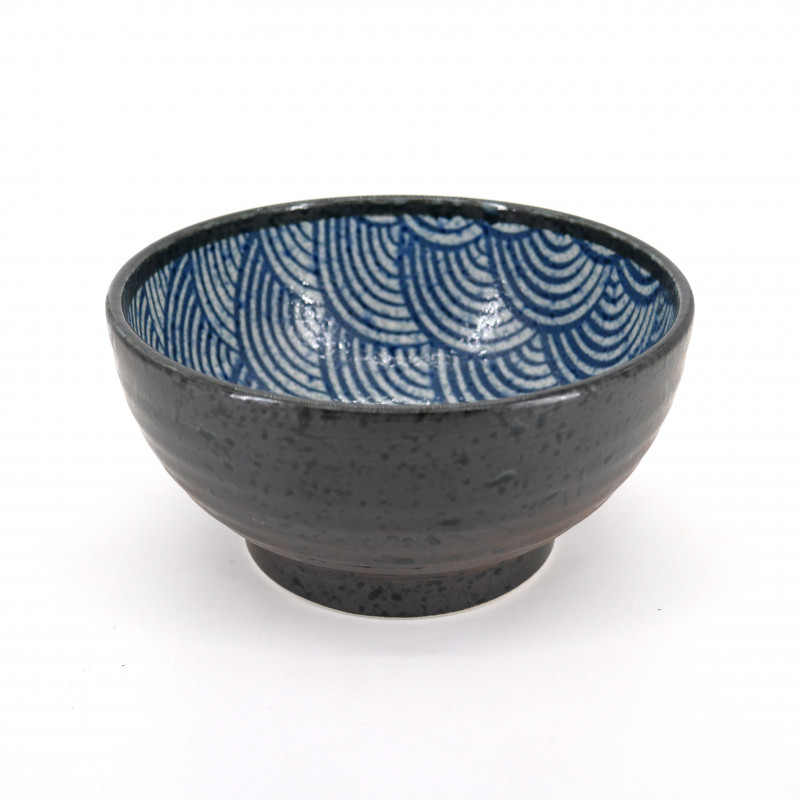 Japanese rice bowl in ceramic, SEIGAIHA blue waves
