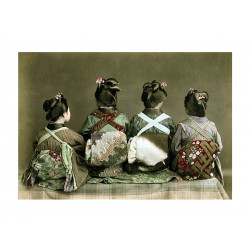 Fotografia antica, Giappone antico, Era Meiji, Ballerini di kimono seduti