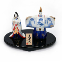 Scène représentant l'empereur et l'impératice du Japon en céramique, TABEHINA, 14.5 cm
