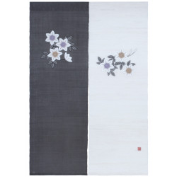 Noren en Chanvre noir et blanc peint à la main motif fleurs, SHIRO TESSEN, 79x120 cm
